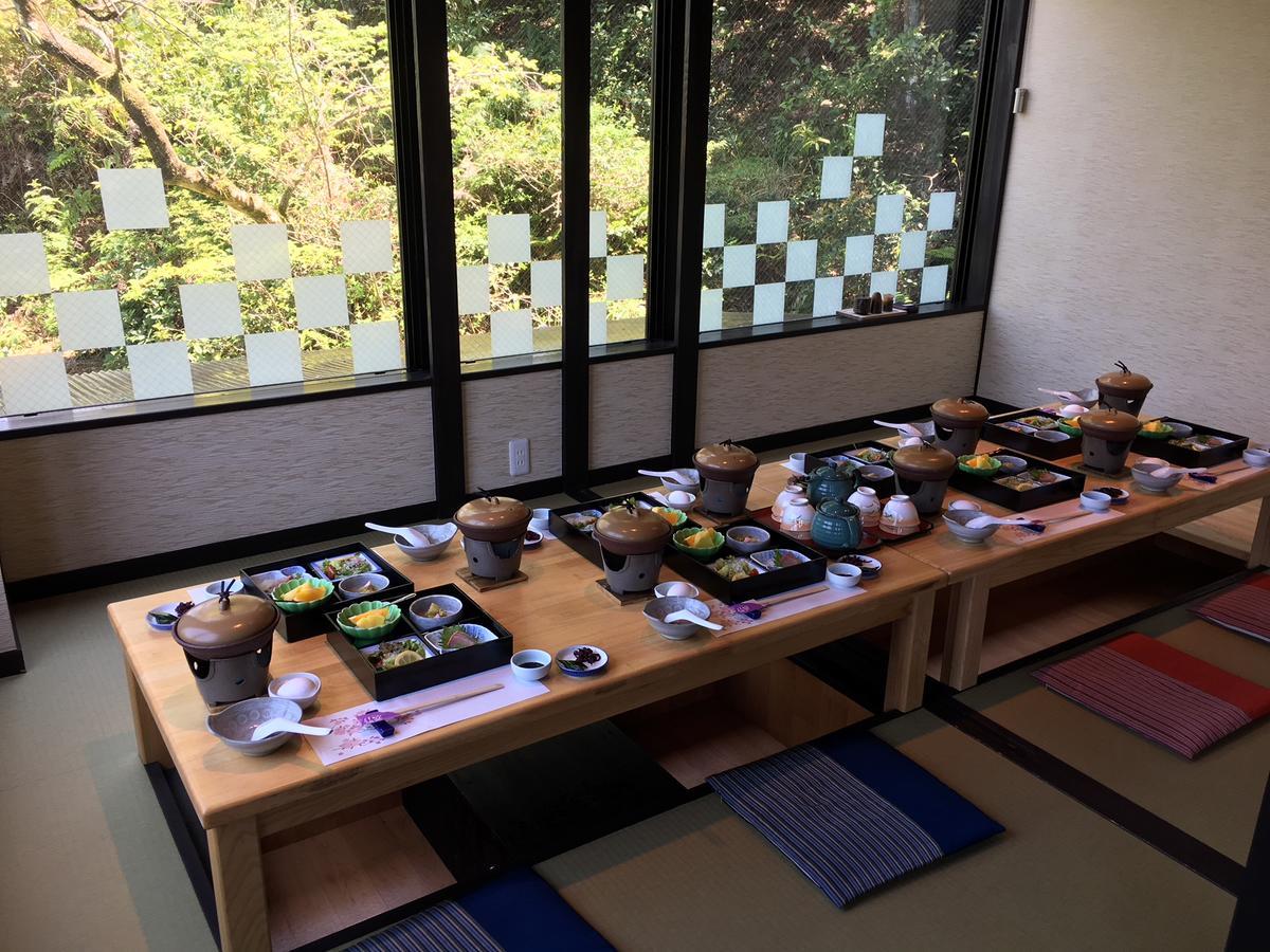 Gyokusenkaku Ryokan